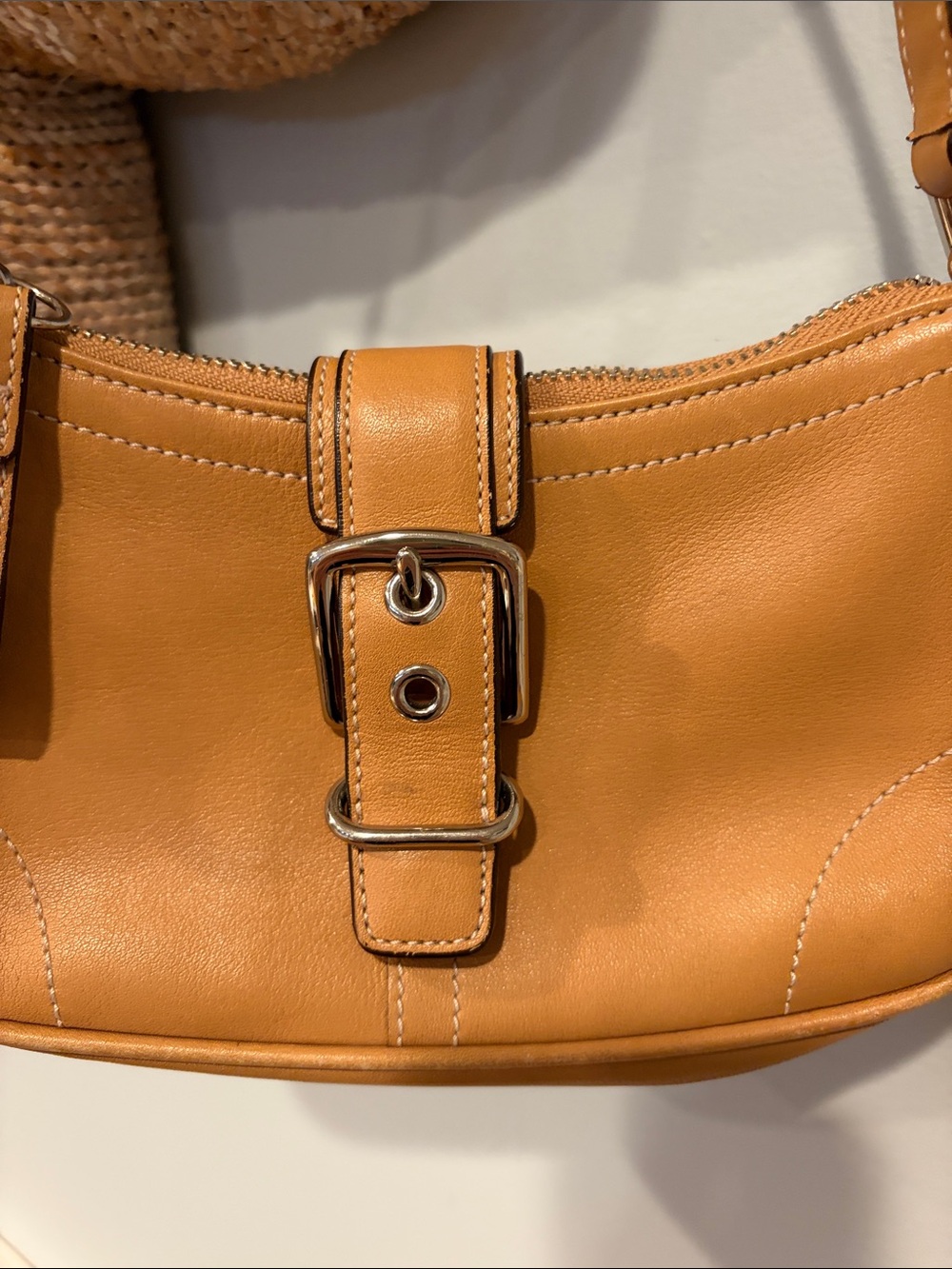 Coach Y2K Hampton Demi Tan Leather SoHo Buckle Mini Bag #7542 Vintage - Picture 3 of 10